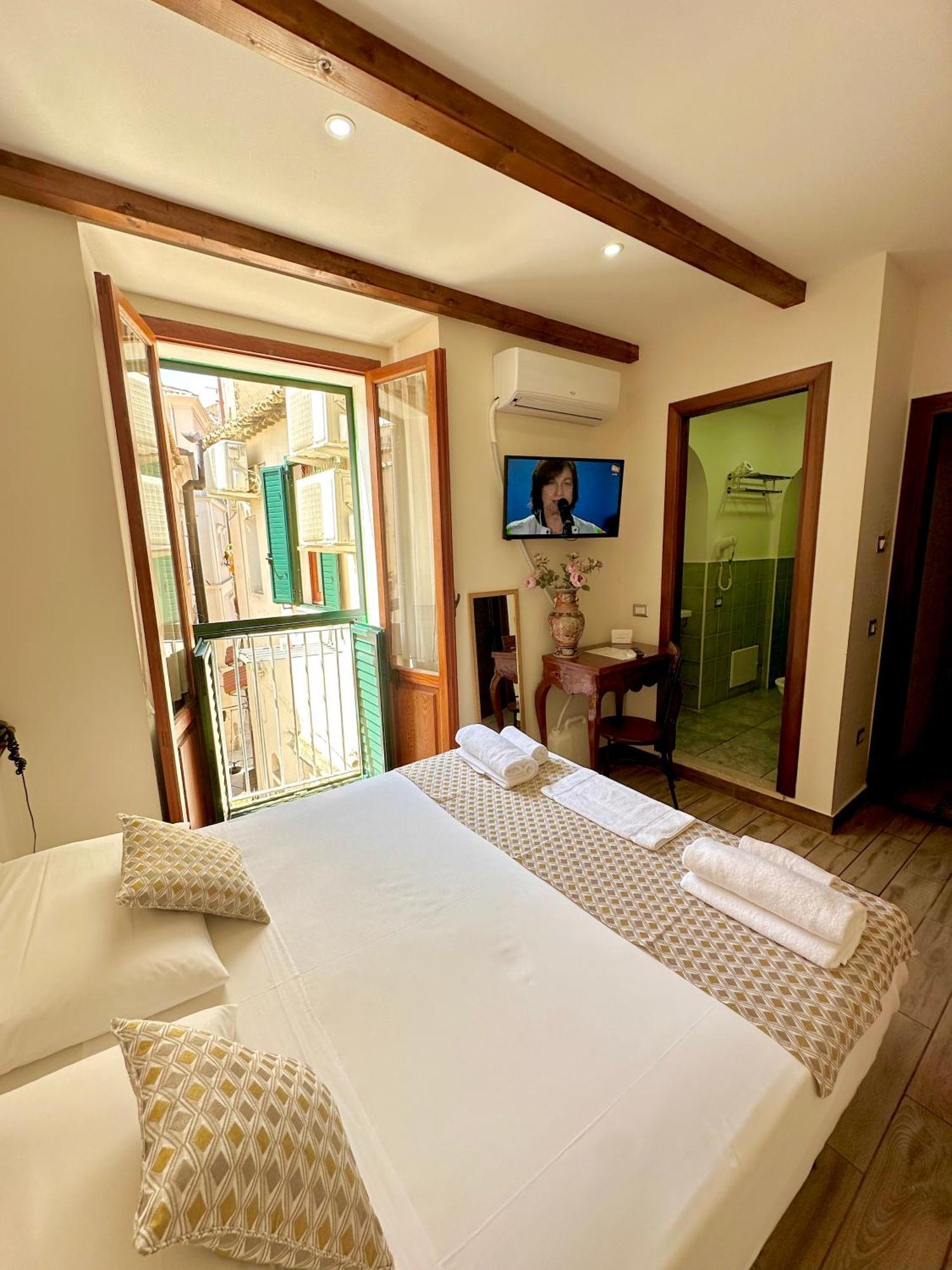 Lorylu Hotel Tropea Luaran gambar